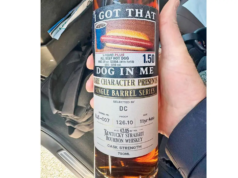 Bourbon de cachorro-quente! Whisky de edição limitada inspirado em cachorro-quente estreia na Costco