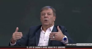 Oscar Jago bate em Manuel Adorni e garante que está “prejudicando o país”.