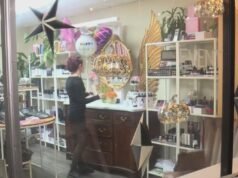 ‘Usando muitos chapéus’: pesquisa revela problemas que ainda afetam as pequenas empresas de Portland