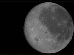 Os astronautas da Artemis 2 da NASA orbitam a lua, estabelecendo um recorde