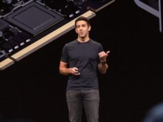 Quem é John Ternus? 5 coisas para saber sobre o novo CEO da Apple – Hollywood Life