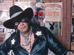 Quanto dinheiro cantor de música country – Hollywood Life?