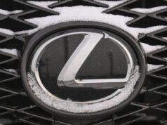 9.000 veículos Lexus foram recolhidos devido a possível falha na bomba de combustível