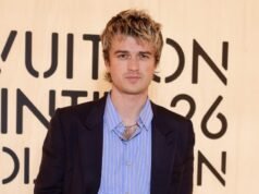 Fotos da estrela de ‘Stranger Things’ – Hollywood Life