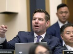 O promotor de Manhattan abriu uma investigação sobre Swalwell depois que a campanha fracassou