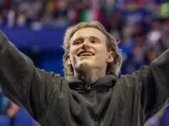 Ilya Malinin fez um gesto gentil imediatamente após conquistar o título mundial