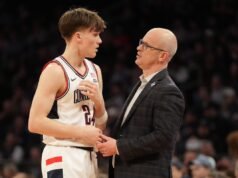 Don Hurley da UConn tem uma mensagem forte sobre o futuro de Braylan Mullins