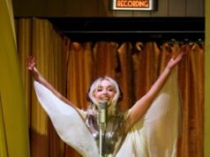 Sabrina Carpenter responde às críticas ‘islamofóbicas’ no momento Coachella