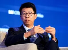 Stripe e Airwallex, antes próximos o suficiente para fazer uma aquisição, agora estão se perseguindo.