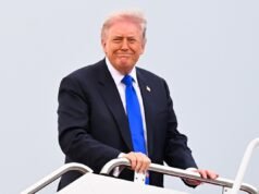 Trump compartilha imagem adulterada de Candace Owens como ‘pessoa do ano’