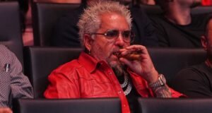 Guy Fieri responde à reação negativa sobre seu encontro com os Tate Brothers no evento do UFC