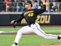 A sequência sem vitórias do beisebol do Missouri se estende para nove na derrota para o Arkansas