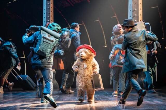 Paddington-the-Musical.-image-by-Johan-Persson.jpg