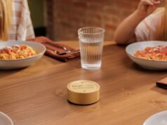 O Prego tem Capisce, um dispositivo de gravação de conversas durante o jantar?