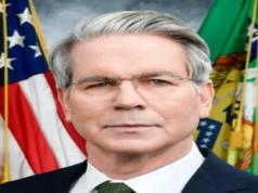Scott Bessent diz que isenções de petróleo para Rússia e Irã não serão estendidas