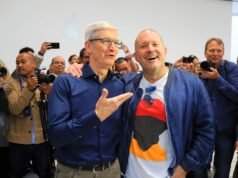 ‘Calce os maiores sapatos do mundo’: a indústria de tecnologia reage à saída de Tim Cook como CEO da Apple | Notícias de tecnologia