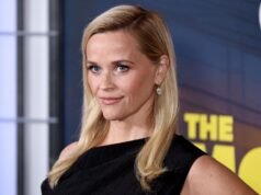 Reese Witherspoon esclarece que “Ninguém está pagando” a ela para promover IA
