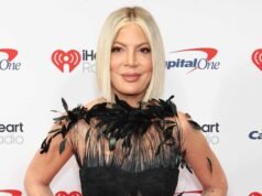 Tori Spelling e quatro de seus filhos foram hospitalizados depois que seu carro foi atropelado por um motorista que supostamente estava em alta velocidade