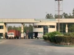 Dias depois de Padma Shri Rajinder Gupta deixar a AAP pelo BJP, autoridades de Punjab invadiram sua fábrica do Trident Group