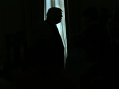 Trump estende cessar-fogo no Irão, mas o bloqueio a Ormuz continua; Teerã rejeita termos dos EUA