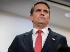 A substituta de Pam Bondi foi criticada por alegar que o DOJ divulgou todos os arquivos de Epstein