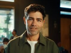 Adrian Grenier lucra com o desprezo de ‘The Devil Wears Prada 2’ com anúncio da Starbucks