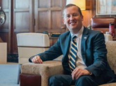 Sergio Gor enfatiza esforço para fortalecer a parceria Índia-EUA após reunião com Trump