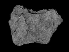 Amostra do asteroide Bennu da NASA revela retalhos químicos ocultos