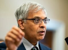 CDC atrasa relatório sobre benefícios da vacina COVID