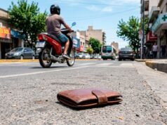 O trabalhador solicitou a devolução de sua identidade e cartões após perder sua carteira