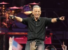 Bruce Springsteen alerta a América sobre ‘tempos sombrios’ em show em Minneapolis