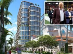 Desenvolvedor de Nova York, Stephen Ross, reclamando de West Palm Beach