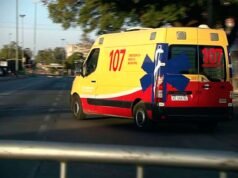 Um homem de 80 anos morreu após cair e bater a cabeça em sua casa