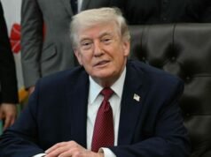 Guerra no Médio Oriente: EUA estarão “mais perto do que a distância” de um acordo com o Irão