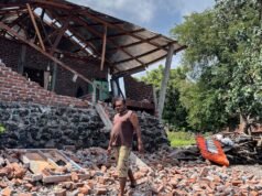 Pelo menos 20 pessoas ficaram feridas em terremoto de magnitude 4,9 na Indonésia