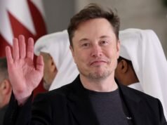 Elon Musk responde às 8 perguntas do adolescente moribundo e nomeia o mascote do brinquedo de pelúcia da SpaceX