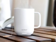 A caneca inteligente com aquecimento automático da Ember tem mais de US $ 50 de desconto antes do Dia das Mães