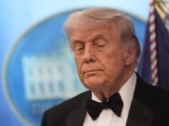 Donald Trump reuniu-se com conselheiros de segurança por sugestão do Irão