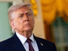 “Acho muito bom”: desta vez Donald Trump publicou sua foto com Jesus