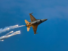 As defesas aéreas iranianas teriam abatido A-10 dos EUA; Status do piloto desconhecido