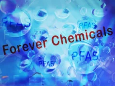 Filtro de água inovador remove 98% dos produtos químicos tóxicos PFAS