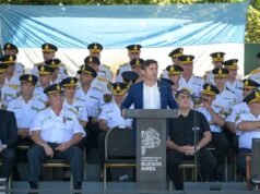 O governo de Buenos Aires oficializou aumento salarial para policiais e prisões