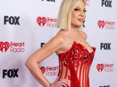 Atriz Tori Spelling hospitalizada após acidente no sul da Califórnia; As autoridades estão investigando a causa
