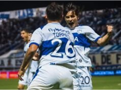 O Gimnasia pisou em Caseros, venceu o Acassuso por 3 a 0 e se tornou o primeiro a se classificar para as oitavas de final da Copa da Argentina