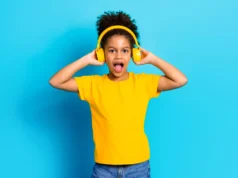 Estudo descobre níveis perigosos de chumbo em roupas infantis