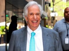 Henry Winkler filmou sua primeira cena de nudez aos 79 anos para o programa “Loot” da Apple TV+.