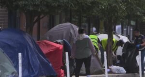 Reclamações de moradores de rua de Portland dobrarão até 2025, dizem auditores