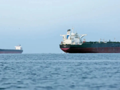 Novos ataques e alterações nas reivindicações aumentam a incerteza na principal rota global do petróleo