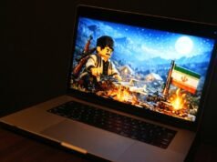 O Irão está a explorar as nossas divisões raciais online e os americanos estão a ajudar