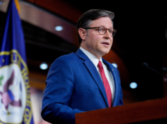 Mike Johnson defende a aprovação na Câmara do projeto de lei do Senado para acabar com a paralisação do DHS